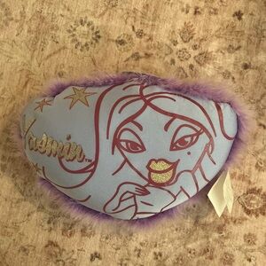 Livin' Bratz PJ Party Pillow (Yasmin)